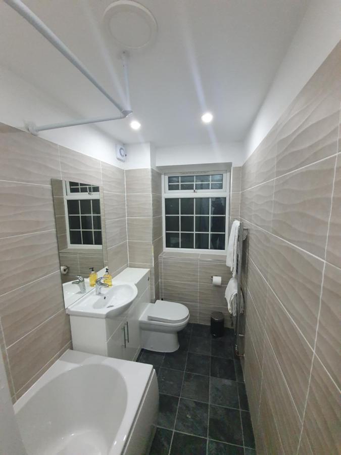 Beautiful Rooms Shaw St And Pine St บิวรี่ ภายนอก รูปภาพ