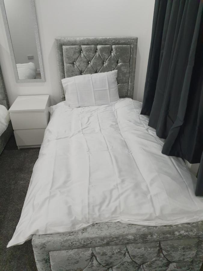 Beautiful Rooms Shaw St And Pine St บิวรี่ ภายนอก รูปภาพ