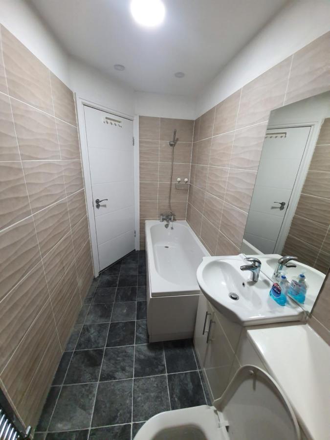 Beautiful Rooms Shaw St And Pine St บิวรี่ ภายนอก รูปภาพ
