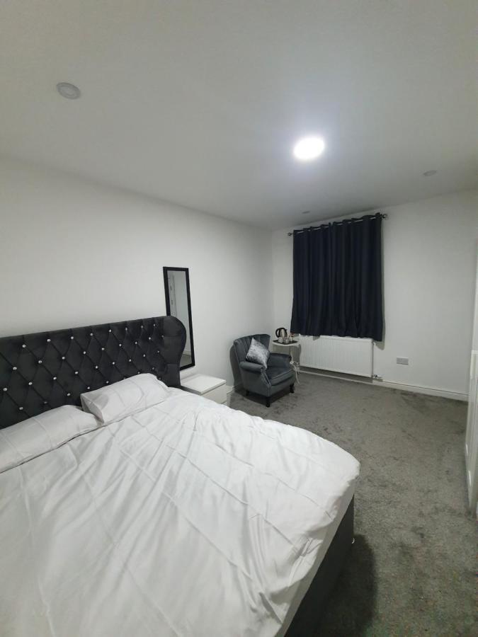 Beautiful Rooms Shaw St And Pine St บิวรี่ ภายนอก รูปภาพ